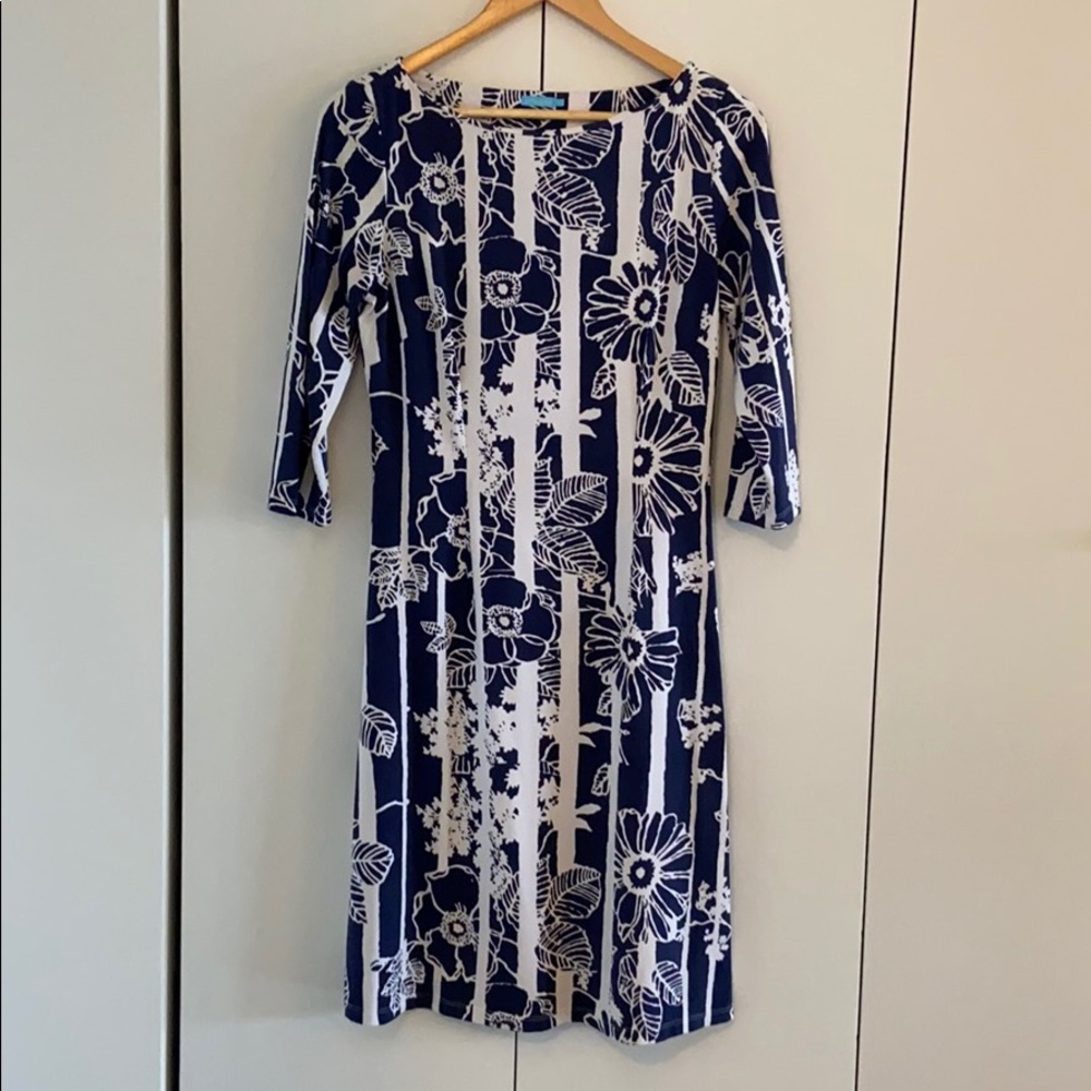 Professional and Flattering J. McLaughlin Dress